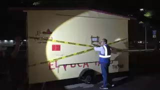 Funcionarios del ayuntamiento realizaron los operativos para recuperar espacios públicos.