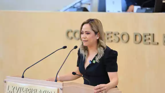Itzel Mendo voto en contra de la despenalización del aborto.