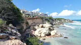 Protección Civil advierte riesgo de nuevos colapsos en Isla Mujeres