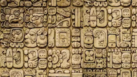 La implementación de vocablos mayas en el español yucateco es común. La implementación de vocablos mayas en el español yucateco es común.