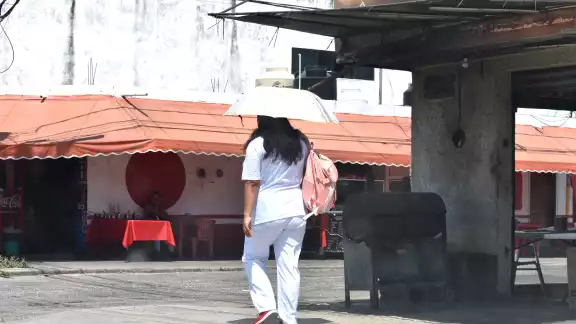 Lázaro Cárdenas, Isla Mujeres y Cozumel serán los municipios más castigados; la sensación térmica superará los 43 grados Lázaro Cárdenas, Isla Mujeres y Cozumel serán los municipios más castigados; la sensación térmica superará los 43 grados