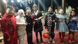 Sabancuy celebra el cuarto Desfile del Terror Infantil 2025 con decenas de niños disfrazados