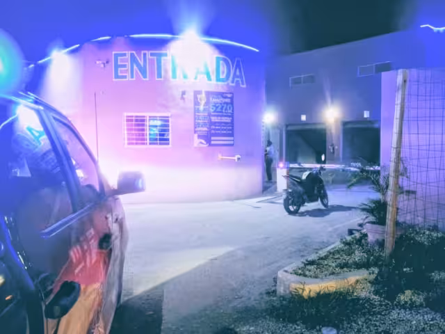 El sujeto quien realizó la denuncia había visto a su pareja ingresar al motel con otro hombre