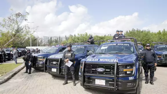 Hay un déficit policiaco en Benito Juárez y se están tomando medidas para reclutar y capacitar nuevos agentes.