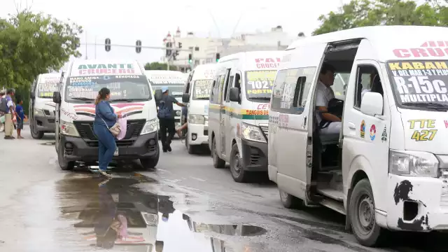Como parte de las recomendaciones destaca la urgente intervención de las autoridades para mejorar el servicio y renovar la flotilla