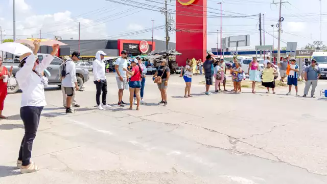 Los vecinos de la comunidad remarcaron las necesidades como reparación del camino y de servicios básicos, como el agua.