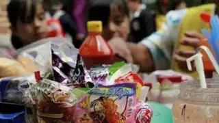 Exponen dificultades para eliminar comida chatarra en escuelas de Chetumal
