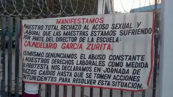 Pese a la denuncia al director del plantel, las maestras optaron por continuar de forma normal las clases Pese a la denuncia al director del plantel, las maestras optaron por continuar de forma normal las clases