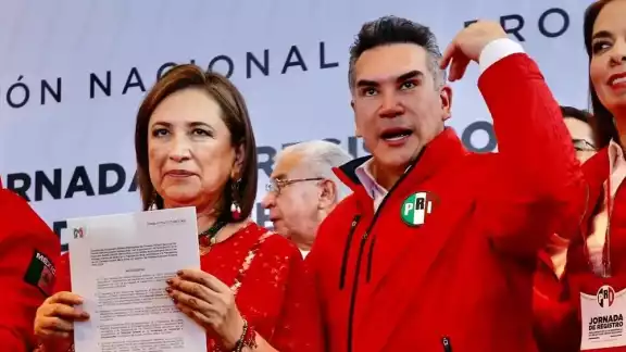 Alito Moreno promete renunciar al PRI si Máynez declina en favor de Gálvez Alito Moreno promete renunciar al PRI si Máynez declina en favor de Gálvez