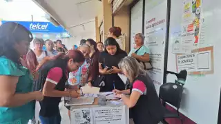 Más de 100 mil yucatecos se quedarán sin identidad tras vencer  sus credenciales del INE