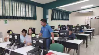 Campeche: Más de tres mil 528 aspirantes presentan examen de admisión en el Cobacam