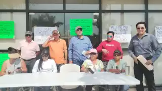 Dueños de propiedades expropiadas por Tren Maya continúan en protesta en Fonatur Campeche 