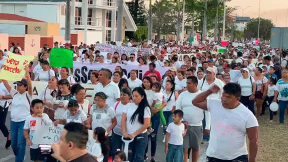 Ciudadanos tienen derecho a manifestarse el uno de junio, Morena y PT Ciudadanos tienen derecho a manifestarse el uno de junio, Morena y PT