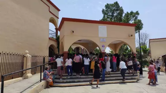 Modificarán horario de salida del turno matutino y la del horario de entrada del turno vespertino los días lunes 13 y martes 14.