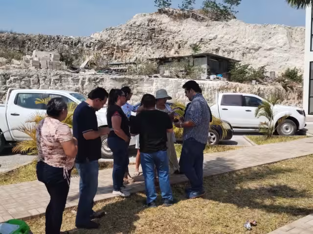 No se moverán hasta que les solucionen