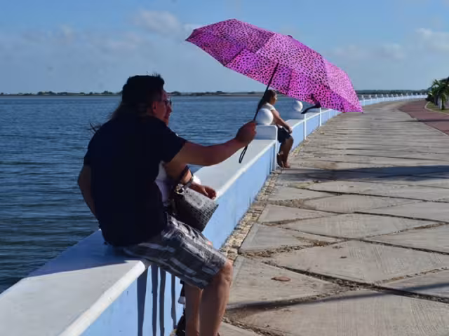 Temperaturas de 30°C a 36°C, con sensación térmica que podría superar los 40°C.