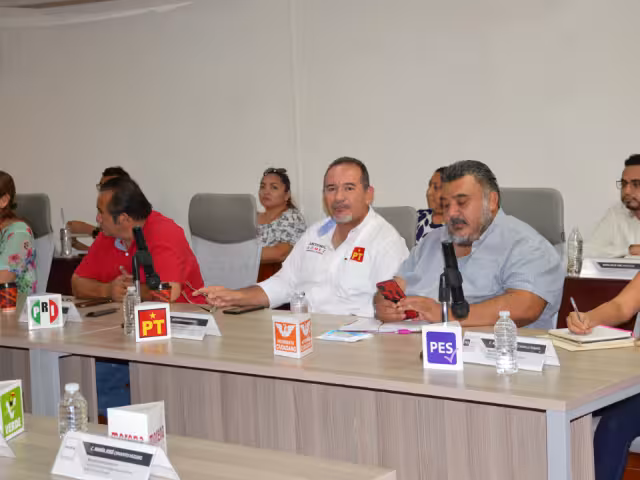 Tienen que tener en cuenta la paridad de género