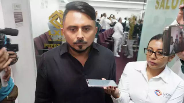 Analizan caso de policías