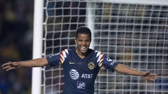 Gio terminó de colgar los botines en 2021 con el América