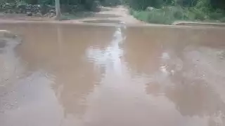 Habitantes de la Zona Sur piden mantenimiento  de la Carretera Federal Cancún-Mérida