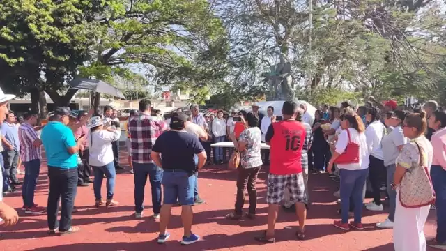 Maestros de telesecundaria regresarán a las aulas