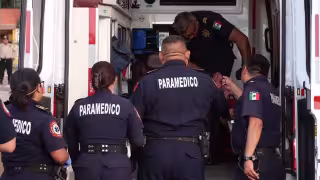 Estudiante cae de casi tres metros de altura en un salón de clases en Mérida