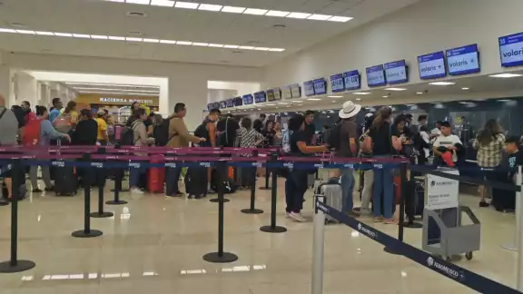El vuelo de VivaAerobus ha sido el más retrasado en el aeropuerto de Mérida El vuelo de VivaAerobus ha sido el más retrasado en el aeropuerto de Mérida