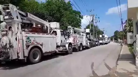 Llegada de más de 50 flotillas de vehículos a Calkiní.