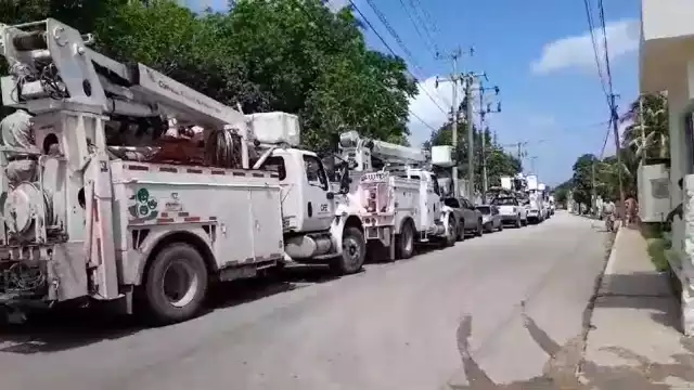 Llegada de más de 50 flotillas de vehículos a Calkiní.