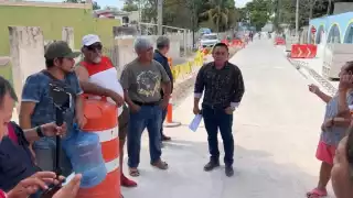 Vecinos de la Ermita en Campeche exigen que el Tren Ligero respete el libre acceso a sus casas   