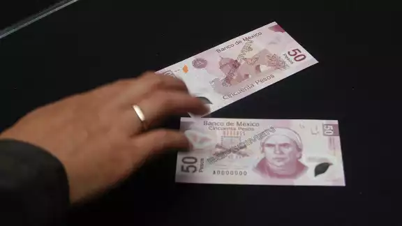 El billete de 1000 pesos y 50 pesos de la serie F serán retirados en 2024.
