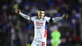 Nene Beltrán rompe el silencio en Chivas: 'No nos sentimos valorados con Gago'