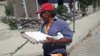 Golpe al bolsillo: Sube 20% el precio del huevo en Hopelchén