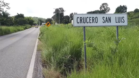 El ejido de Crucero San Luis no está afectado por la situación actual. El ejido de Crucero San Luis no está afectado por la situación actual.