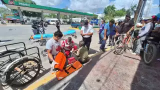 Abuelito en triciclo termina lesionado al ser arrollado por una pipa en colonia Centro de Felipe Carrillo Puerto