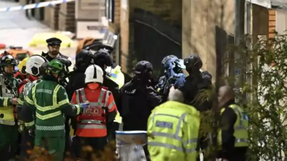 Apuñalamiento múltiple en Huntingdon: hay varios heridos; embajada Mexicana abre línea para informes