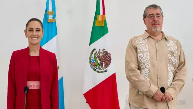 Claudia Sheinbaum, presidenta de México y Bernardo Arévalo, presidente de Guatemala