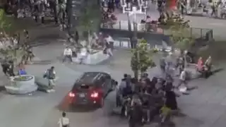 Conductor atropella a varias personas en Centro Histórico de Guadalajara; hay al menos 8 heridos