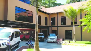 Evidencian caos en Palizada: Alcaldesa presiona a funcionarios para aprobar actas de obra