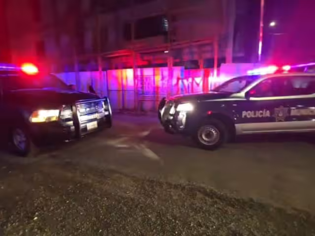 Balean a joven en el Centro de Cozumel, lo trasladaron grave al hospital