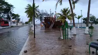 Fuertes inundaciones deja Milton en Ciudad del Carmen