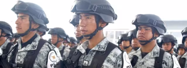 El presidente López Obrador volvió a defender que el mando de la Guardia Nacional pase a la Sedena