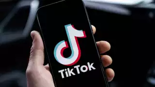 Donald Trump extiende 75 días el plazo a TikTok para separarse de China y seguir en EU
