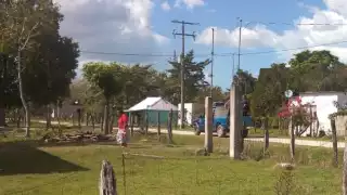 Sin transporte y bajo la lluvia: Calax clama por una ruta pública desde hace 15 años