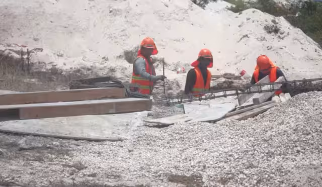 Yucatán cerró el 2025 con mal desempeño en construcción, pero el 2026 llega con 900 mdp en obra pública