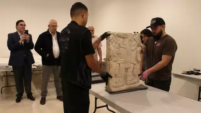 La pieza data del periodo Clásico maya (600-900 d.C.).