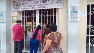 Padres de familia acusan que el director de la escuela está encubriendo al responsable