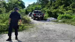 Suman cuatro cuerpos hallados en la carretera Cancún-Chetumal este jueves