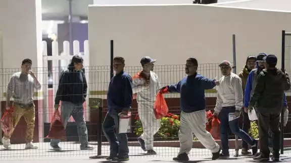 Advierten sobre el riesgo de una crisis humanitaria debido a la repatriación masiva de mexicanos