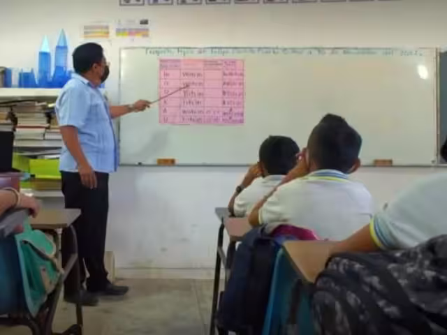 La presidenta Claudia Sheinbaum subrayó que las medidas beneficiarán principalmente al personal educativo